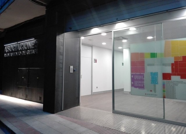Entrada CA AB 12 r